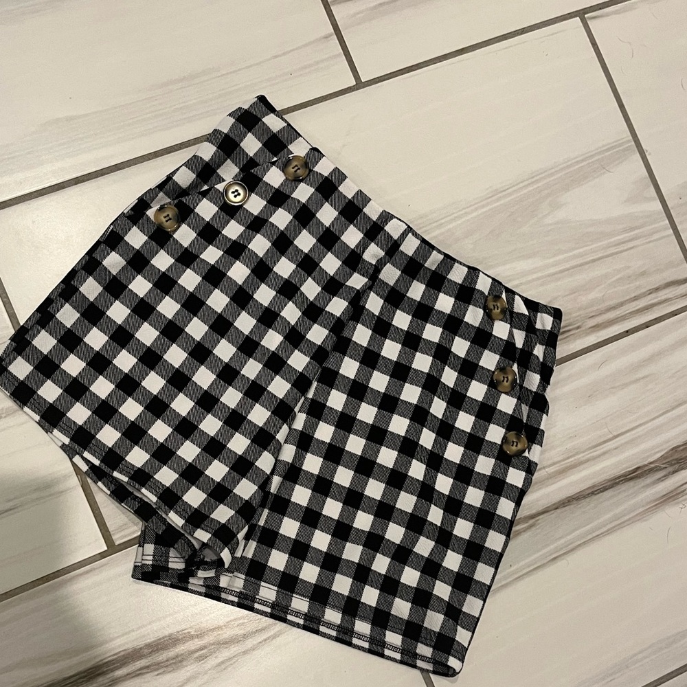 High waisted shorts.